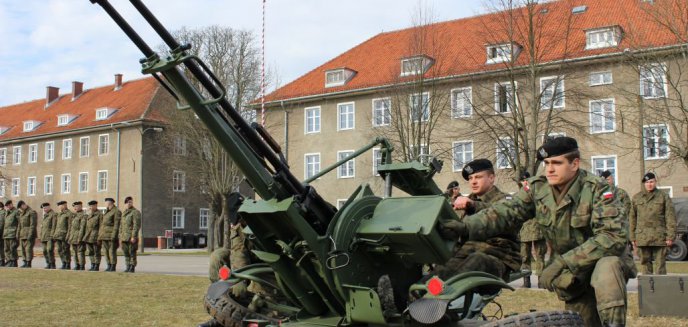 Artykuł: OCHOTNICY KOŃCZĄ SZKOLENIE I ZDAJĄ EGZAMINY