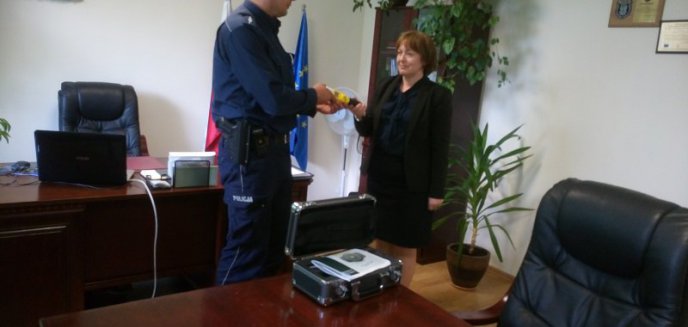 Artykuł: Nowe urządzenie do badania trzeźwości w Posterunku Policji w Wilczętach