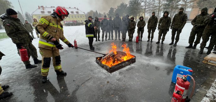 Wspólne ćwiczenia strażaków i żołnierzy WOT
