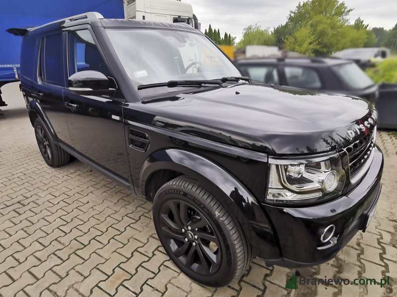 Odzyskany Land Rover