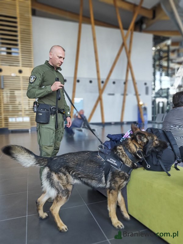 Pozostawiony bagaż to potencjalne zagrożenie!