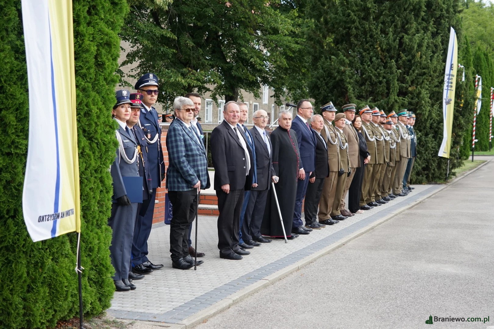 UROCZYSTY APEL Z OKAZJI ŚWIĘTA WOJSKA POLSKIEGO