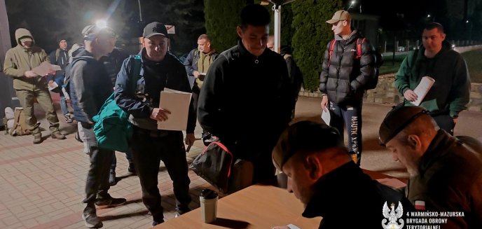 Artykuł: KOLEJNE WZMOCNIENIE 4W-MBOT. NOWI ŻOŁNIERZE W SZEREGACH