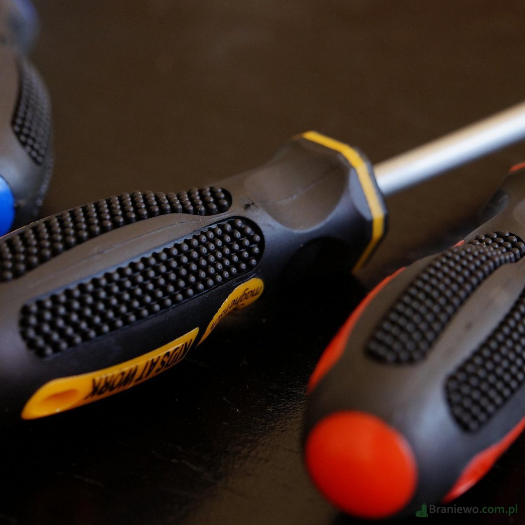 Dobry sklep z narzędziami ? jak wybrać idealne miejsce na zakupy dla majsterkowiczów i fachowców?