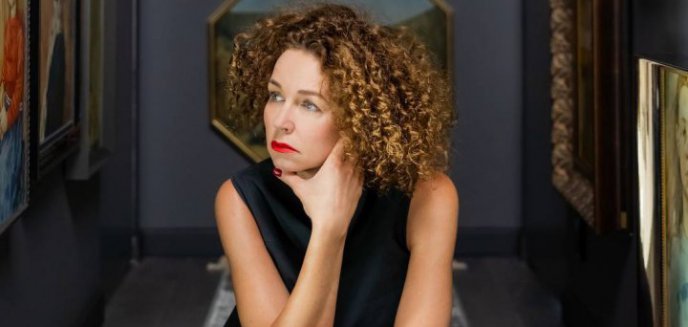 Artykuł: Pokaz mistrzyni reżyserii – Agata Duda-Gracz i elbląscy aktorzy