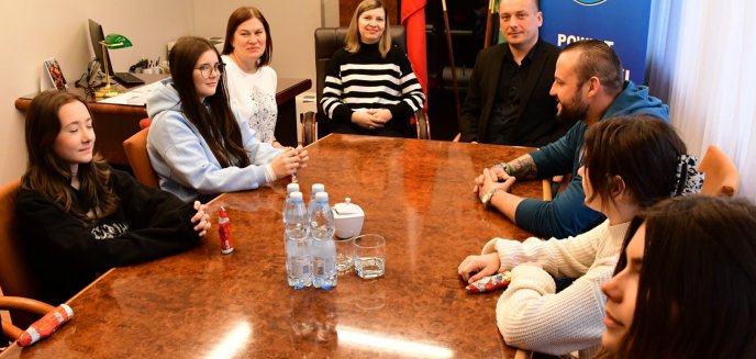 GOŚCIE W STAROSTWIE