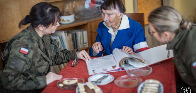 PRZEDŚWIĄTECZNE SPOTKANIE Z KOMBATANTAMI