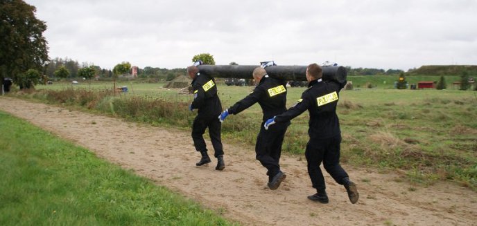 Artykuł: Policjanci w czołówce braniewskiego „Biegu Pancerniaka”