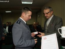 Braniewo : Braniewscy funkcjonariusze policji  honorowymi krwiodawcami
