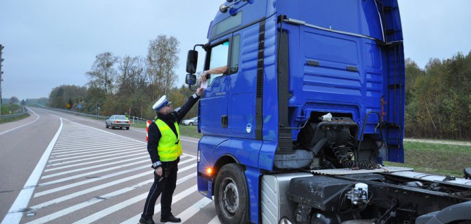 Artykuł: Braniewo : 46 kontroli i 21 mandatów, czyli działania ,,Bus  Truck'' na braniewskich drogach