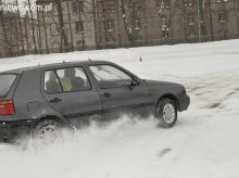 Prowadzenie po ścigów pojazdami uprzywilejowanymi – II edycja kursu