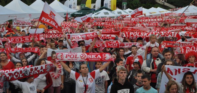 Artykuł: Fan City Tour – piłkarskie święto z Biedronką w 100 polskich miastach